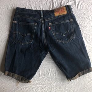Levi’s Cut-off Shorts
